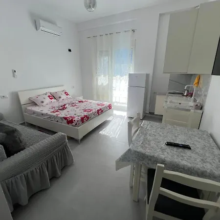 Apartmán E&g 1 *